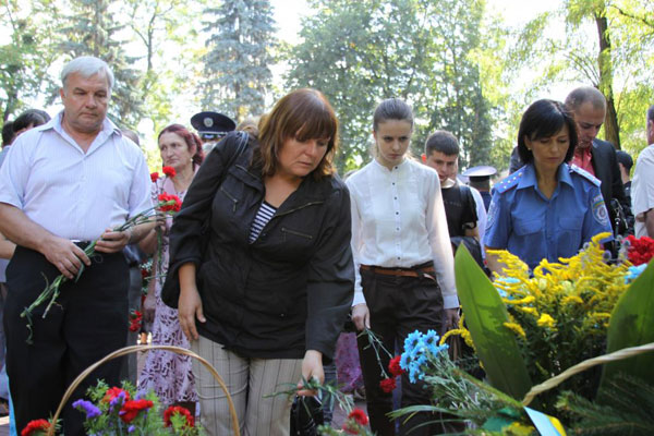 Правоохранители Винницкой области почтили память погибших собратьев.