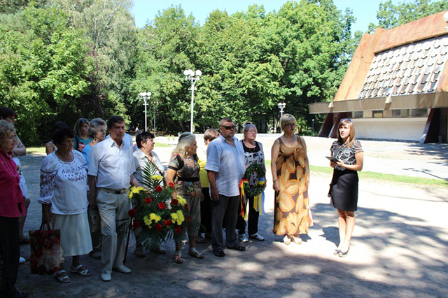 У Вінниці представники німецької спільноти вшанували памʼять насильно депортованих етнічних німців