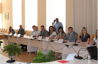 У Вінницькому апеляційному адміністративному  суду обговорили  шляхи налагодження успішної комунікації між судом  та ЗМІ