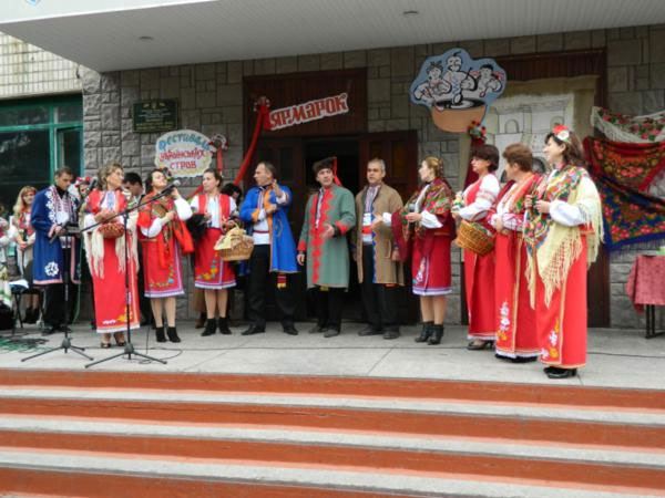 Фестиваль-ярмарок у Вінницькому міжрегіональному вищому професійному училищі