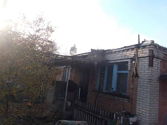 Через коротке замикання на Вінниччині загорівся будинок