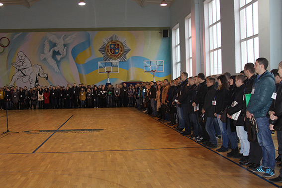 Вже на початку лютого 265 поліцейських вийдуть на вулиці Вінниці. Поки що ж новобранці навчаються