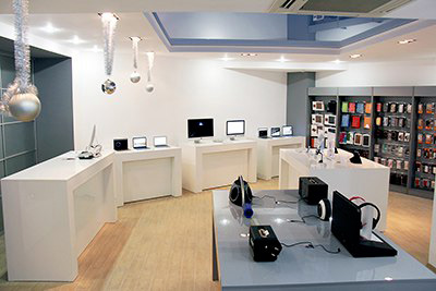 Перший офіційний монобрендовий магазин Apple у Вінниці - iOne