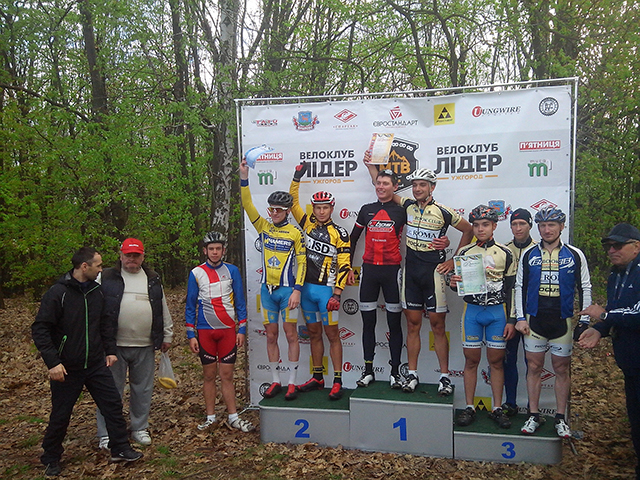 Вінничани посіли 2 місце на чемпіонаті України з велоспорту