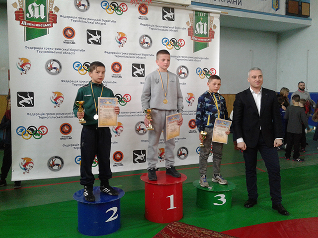 Вінничани здобули "срібло" і "бронзу" на Всеукраїнському турнірі з греко-римської боротьби
