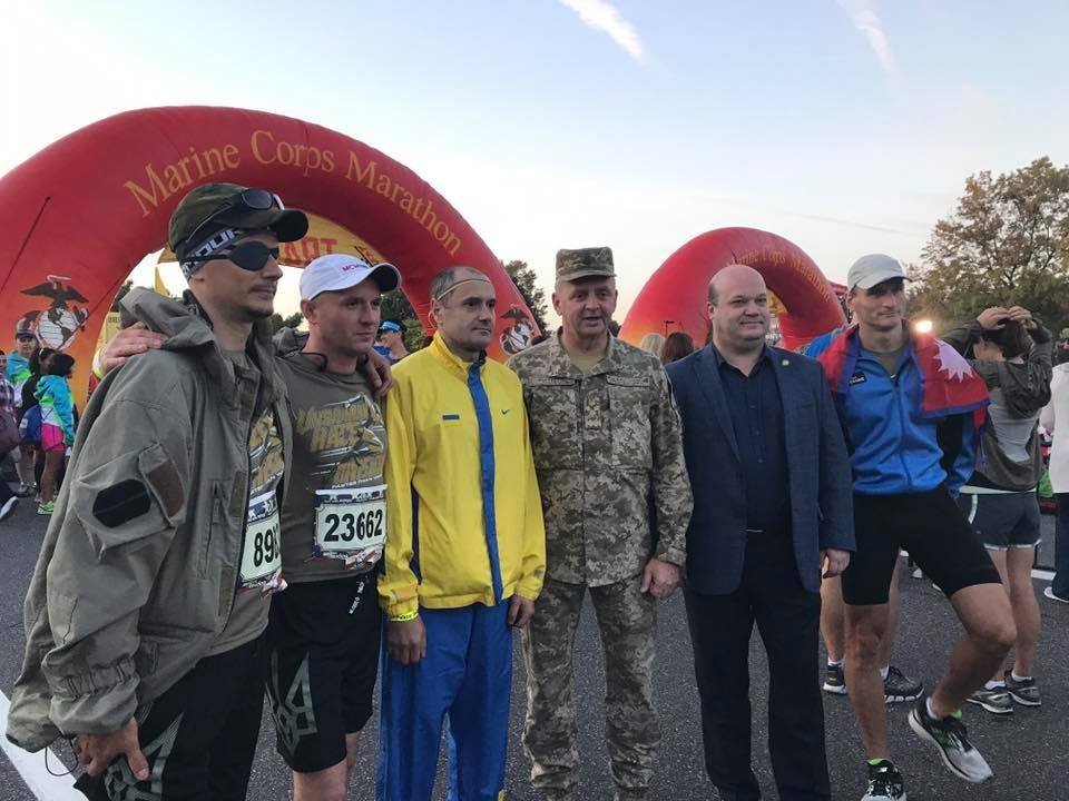 Вінничанин Микола Рудик, поранений Герой Майдану, здолав 42 марафон Морської піхоти США