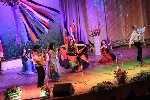 ХІІ обласний фестиваль національних культур «Подільські барви» відбувся у Вінниці