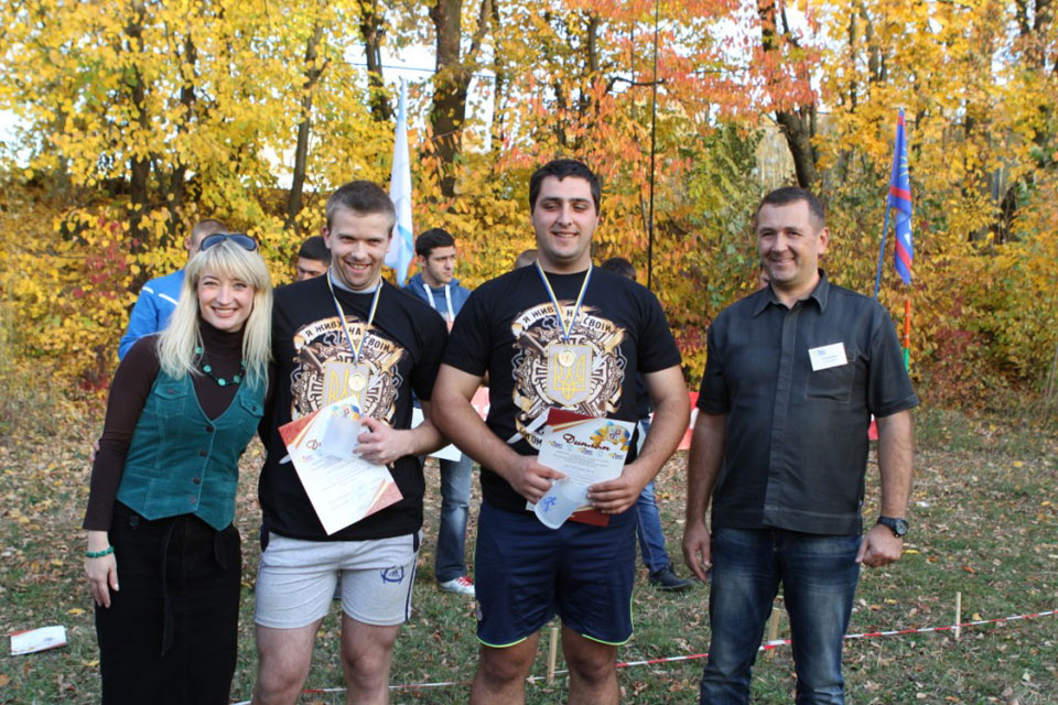 Студентство Вінниччини відзначило День Українського козацтва, змагаючись у спортивних богатирських іграх «Козацькі забави» 
