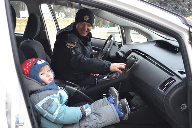 Минулих вихідних центральний парк Вінниці "патрулювали" маленькі "поліцейські"