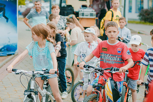 У Вінниці відбулись «Шалені перегони на велосипедах і самокатах»