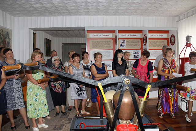 У Вінниці рятувальники провели екскурсію для вчителів, які викладають предмет "Основи життєдіяльності"