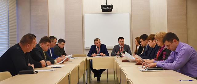 Депутати Вінницької міської ради спільно з громадськими активістами працюють над проектом Кодексу етики