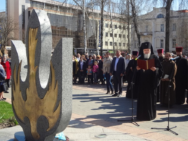 У центрі Вінниці представники різних конфесій разом молилися за мир