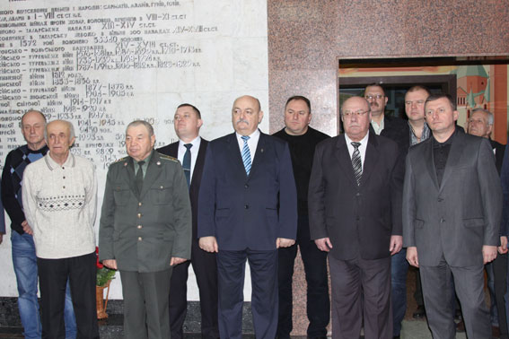 У Вінниці відкрили меморіальну дошку пам\'яті легендарного генерала Віктора Тяжлова