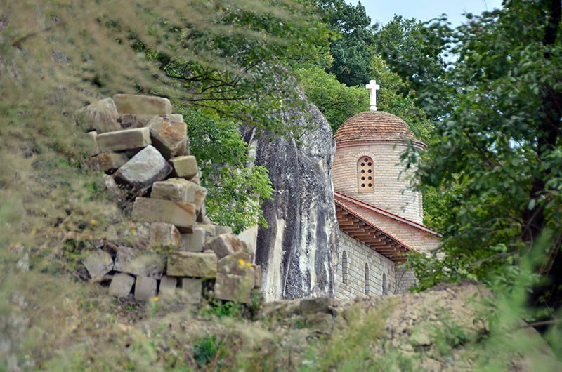 Лядовський монастир