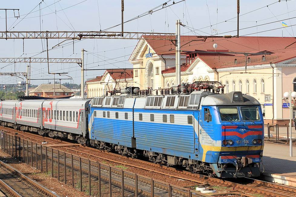 Укрзалізниця поновила рух поїздів далекого сполучення на Вінниччині