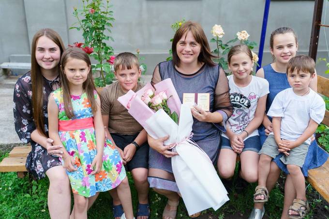 Міський голова Сергій Моргунов привітав матерів-героїнь, які отримали державні нагороди