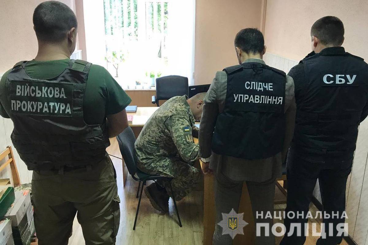 Вінницького воєнкома підозрюють в підробці документів, через що призовника визнали не придатним до служби