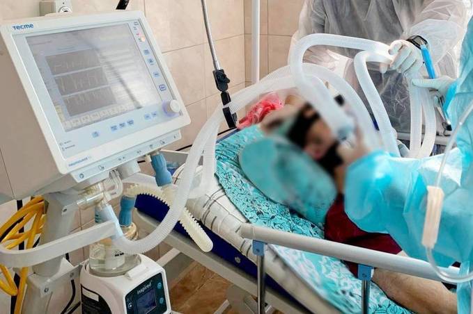 Вінницькі лікарні закупили 28 одиниць медичної техніки для порятунку хворих з COVID-19 