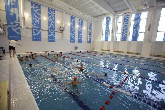Плавати в оновленому спорткомплексі «Аква-Він» дозволили й дорослим