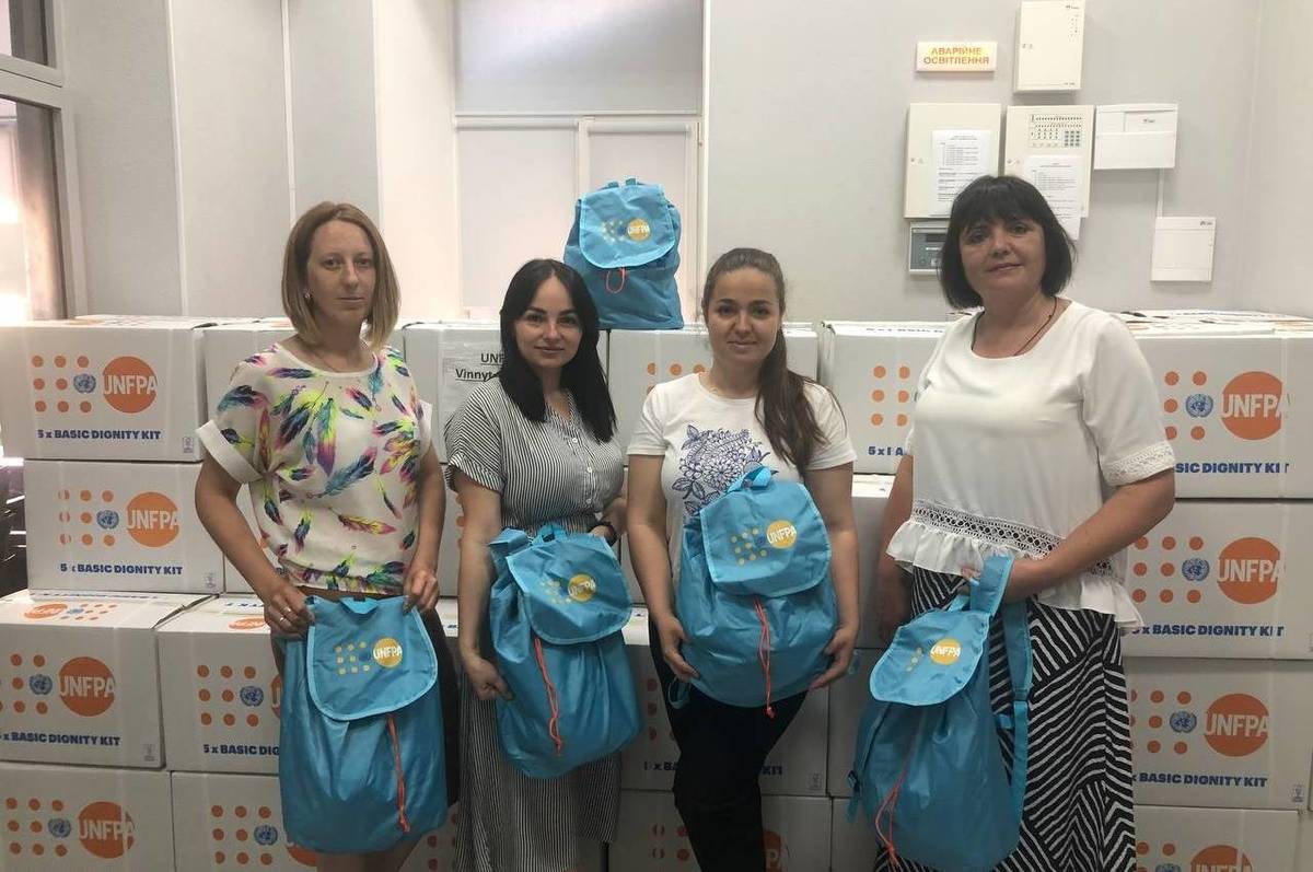 Вінницький міський центр соціальних служб отримав гігієнічні набори від Фонду Народонаселення ООН в Україні