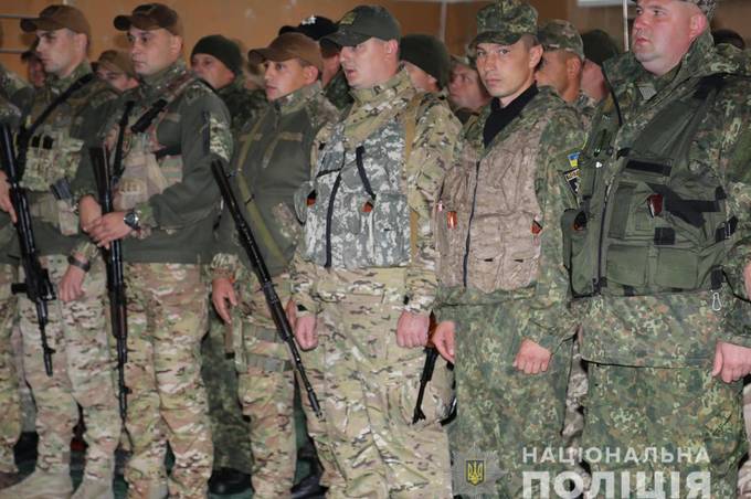 Зведений загін вінницьких поліцейських  вирушив на Схід України