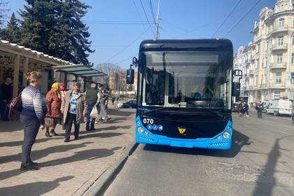 Ще 2 нових інклюзивних тролейбуси «VinLinе» почали курсувати містом