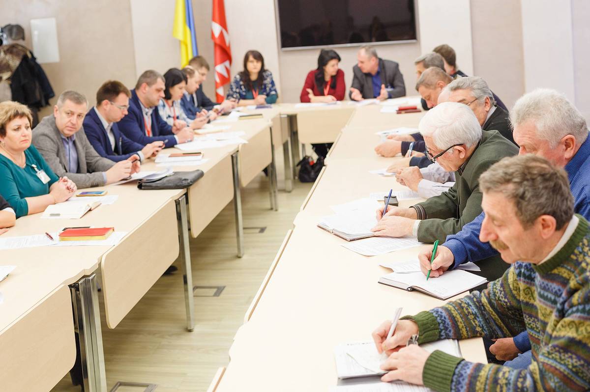 У мерії відбулась зустріч з головами чорнобильських громадських організацій міста
