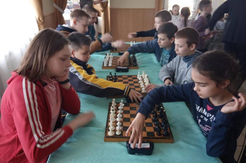 У Літині відбувся командний чемпіонат з шахів серед юнаків