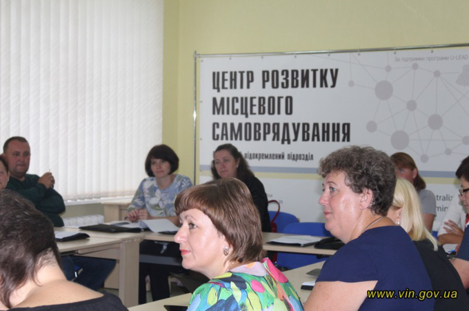 Потенційні ОТГ Вінницької області вивчають фінансові переваги об’єднання