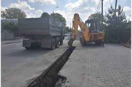В Сабарові розпочався капітальний ремонт вулиці Черняховського