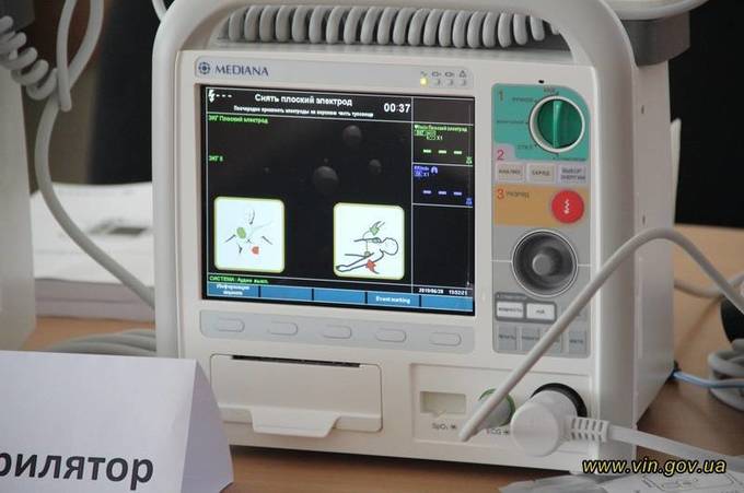 Вінницькому обласному центру екстреної медичної допомоги та медицини катастроф передано сучасне обладнання