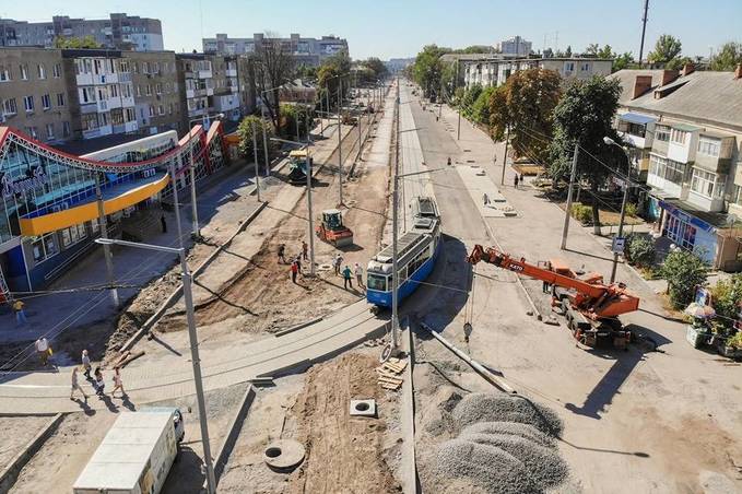 Триває реконструкція ІІ-ї черги вулиці Замостянської 