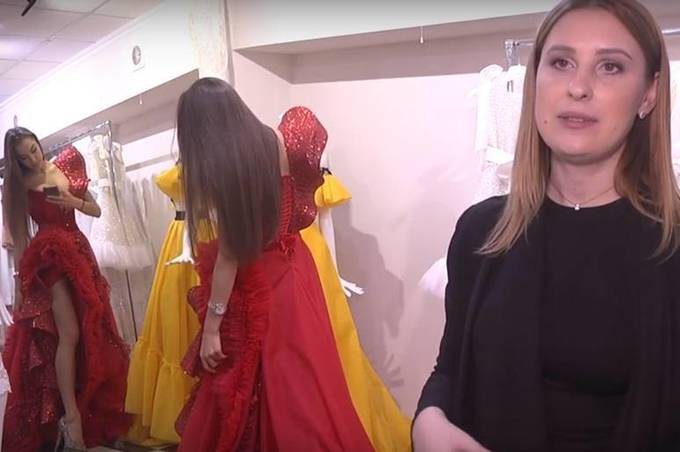 Вінницька дизайнерка Катерина Лукашик виготовила сукню для учасниці конкурсу краси Міс світу