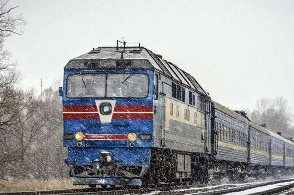 Укрзалізниця призначила на зимові свята 33 додаткові поїзди та додаткові рейси