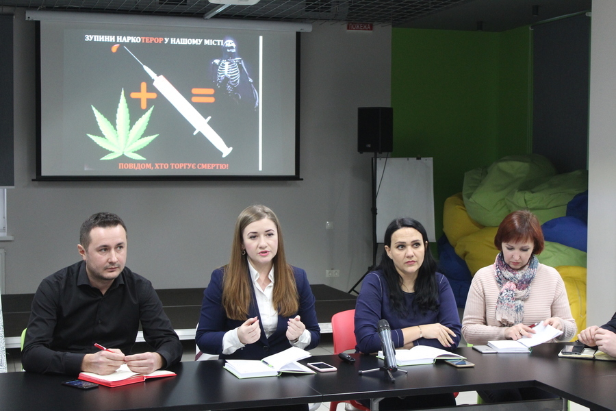 У Вінниці відбувся круглий стіл присвячений проблемам наркотерору