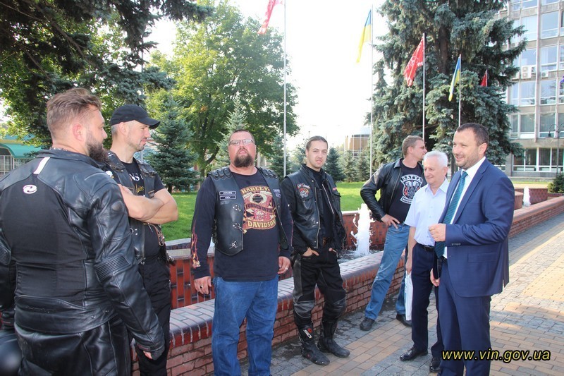 До Вінниці завітали учасники  мотопробігу за єдність України