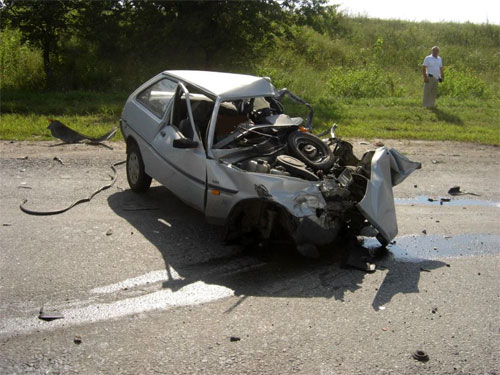 30 липня 2010 року на 410 км 800 м автошляху Стрій-Тернопіль-Кіровоград-Знам’янка сталася аварія