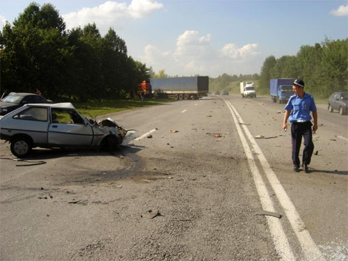 30 липня 2010 року на 410 км 800 м автошляху Стрій-Тернопіль-Кіровоград-Знам’янка сталася аварія