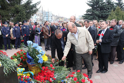 26 квітня у Вінниці вшанували жертв чорнобильської катастрофи