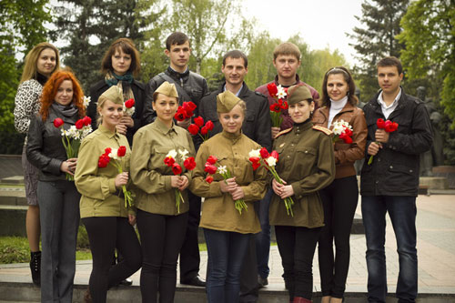 Молодіжна Рада Вінниччини вшановує пам\'ять героїв Великої Вітчизняної війни