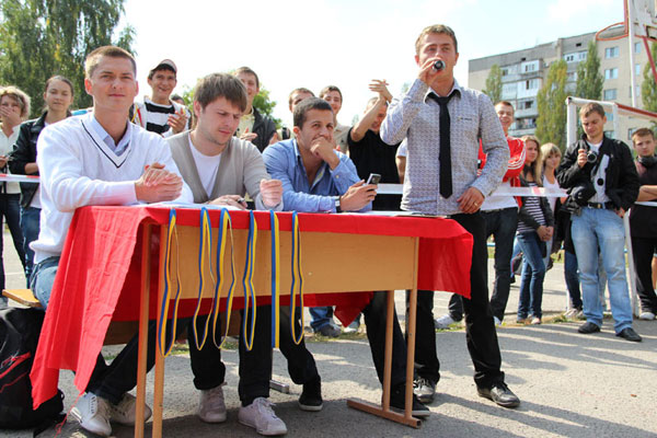 Новий вид спорту "Стріт-Воркаут" — вперше у Вінниці