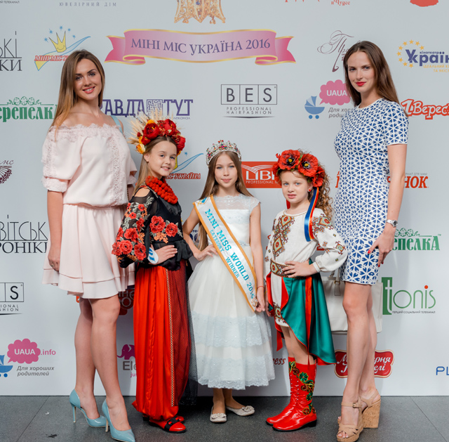 Вінничанка Анастасія Дідух отримала отримала титут “Міні-міс Україна Юніор” і поїде представляти країну в Грецію