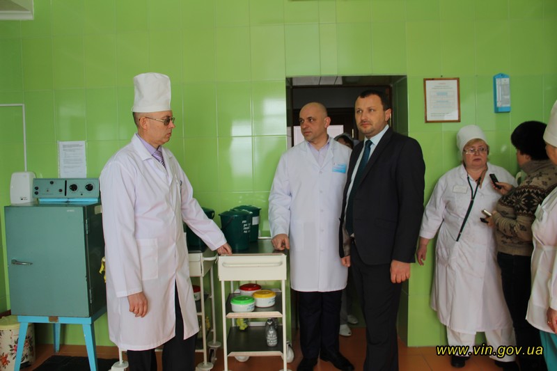 В Калинівській центральній районній лікарні відкрили оновлене педіатричне відділення