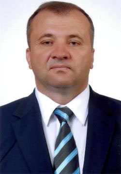 Дідик Сергій Михайлович  начальник управління з питань фізичної культури та спорту облдержадміністрації 