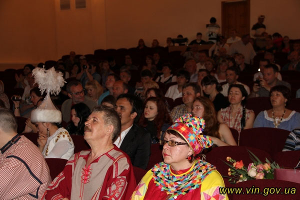 Вінницький академічний театр ляльок відсвяткував 75-річний ювілей