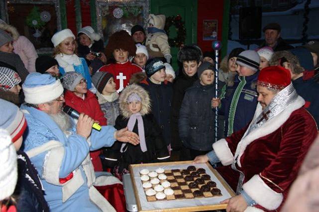 Турнір з шашок Діда Мороза та святого Миколая