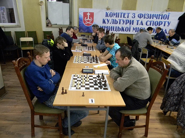 У чемпіонаті міста з шахів перемогу здобули Микола Боднар та Аліна Журавель
