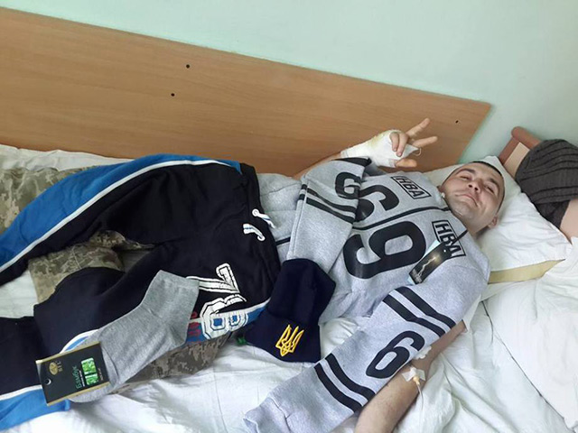У Вінницький військовий шпиталь привезли 16 поранених бійців із зони АТО. Хлопцям потрібні ліки та одяг