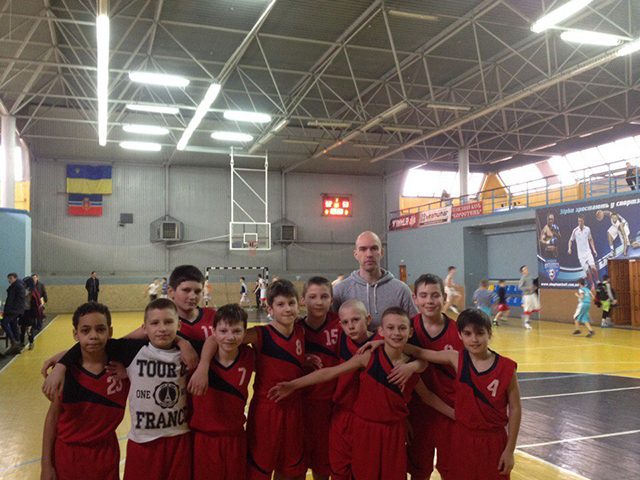 Юні вінницькі баскетболісти здобули "бронзу" на всеукраїнському турнірі з баскетболу